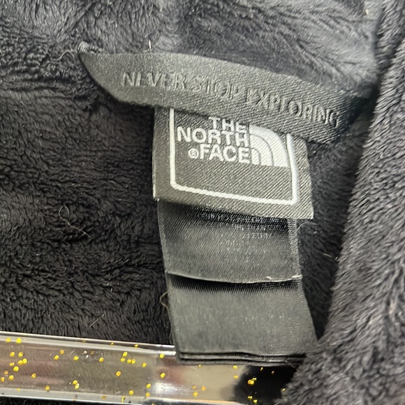 North face soft lined hooded zip up jacket - Picture 2 of 6